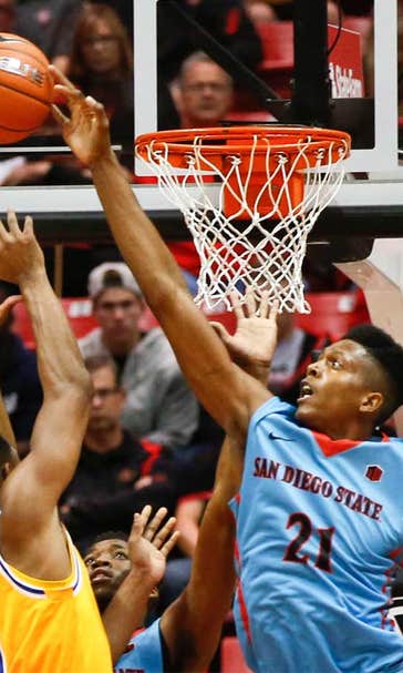 Polee leads cold No. 16 Aztecs to 51-27 win